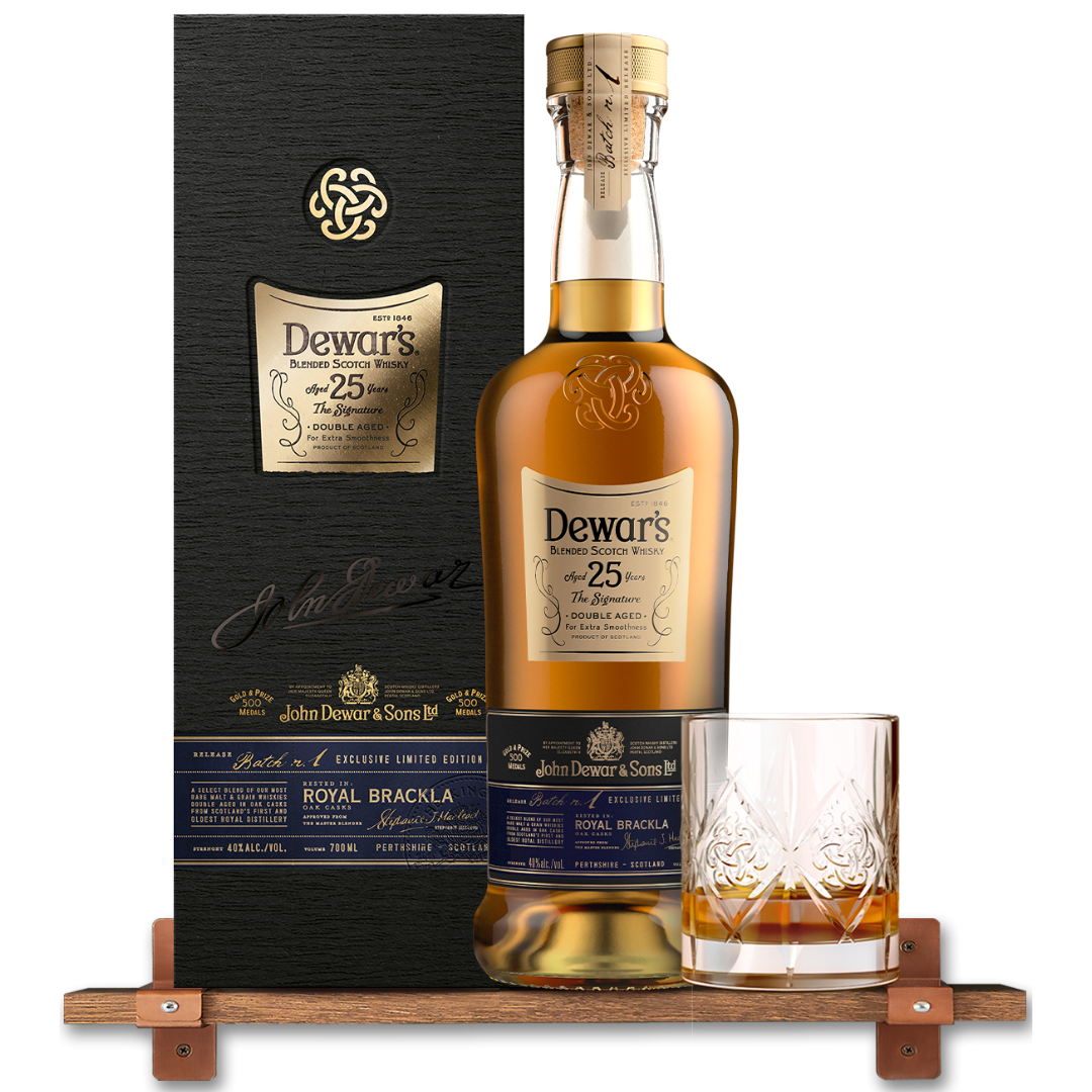 Dewar's 25YO Blended Scotch Whisky (70cl)