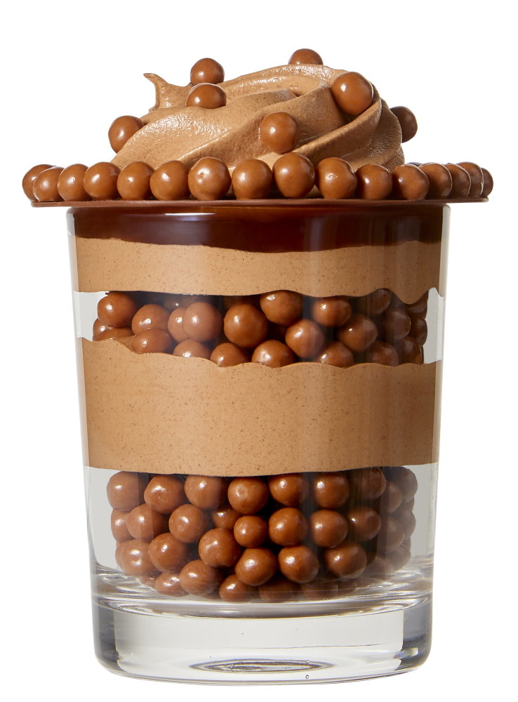 Dessert with Callebaut Milk Chocolate Crispearls